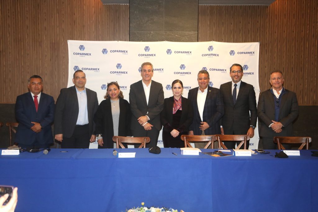 Se reúne gobierno municipal con sector empresarial