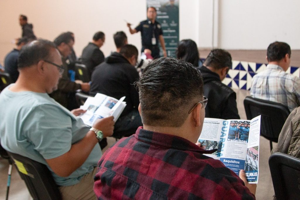 Reclutamiento masivo de protección federal