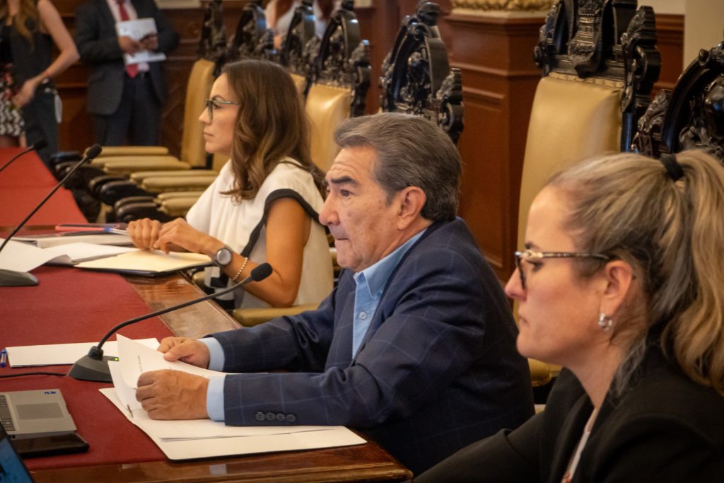 Habilita Ayuntamiento de Puebla Sesión Extraordinaria
