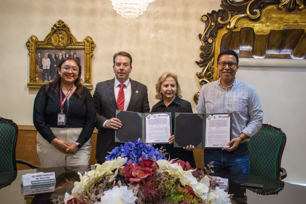 Firma dr convenio OOSL-Escuela Libre de Derecho de Puebla