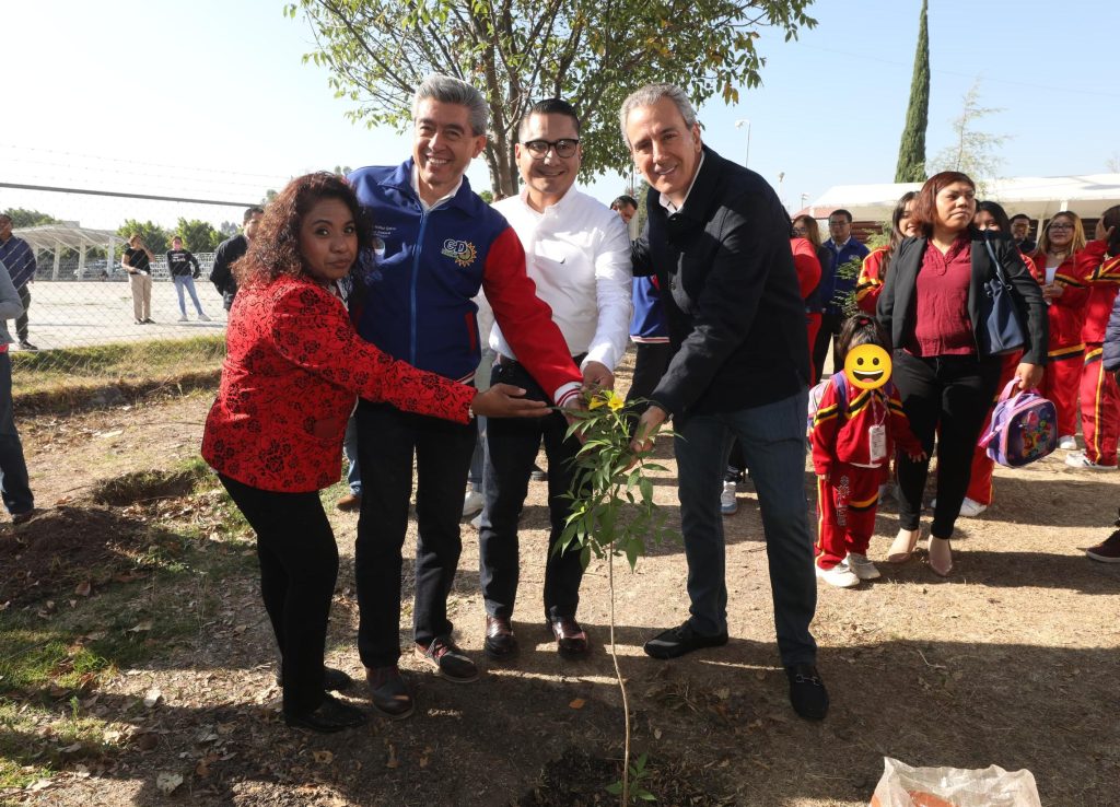 Escuelas sustentables con educación ambiental