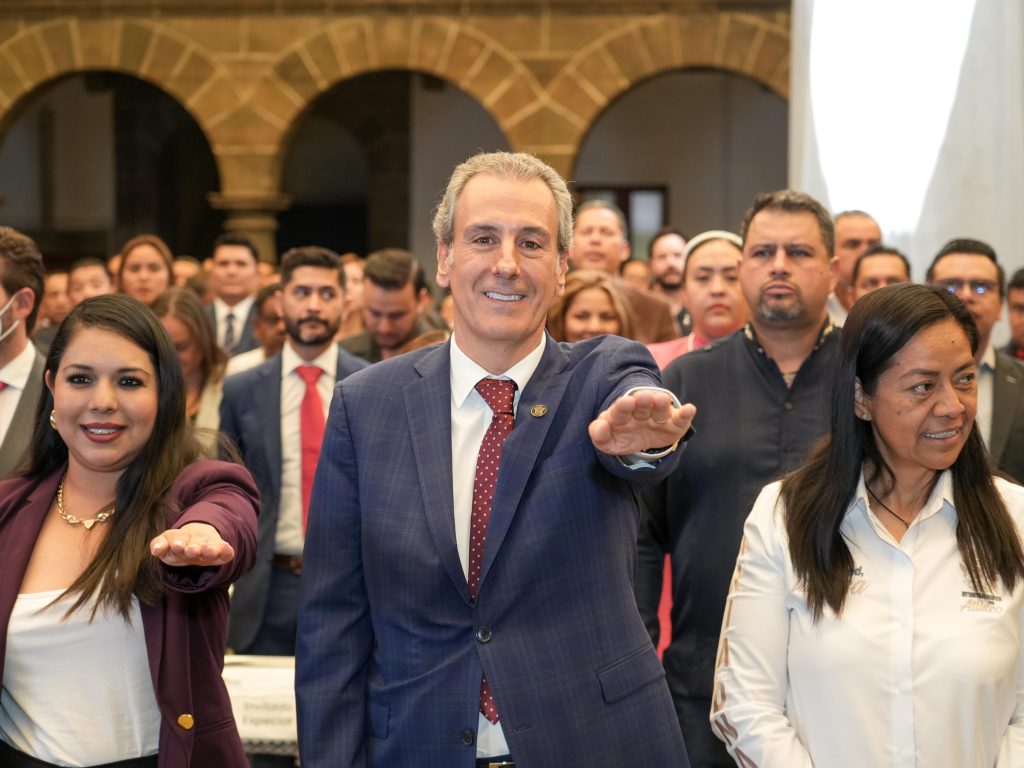 Pepe Chedraui rindió protesta como coordinador estatal de la AALMAC en Puebla